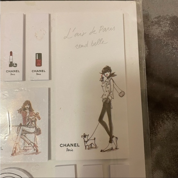 CHANEL Post It Notes NEW In package 9 notepads, with different designs on each - Picture 5 of 8